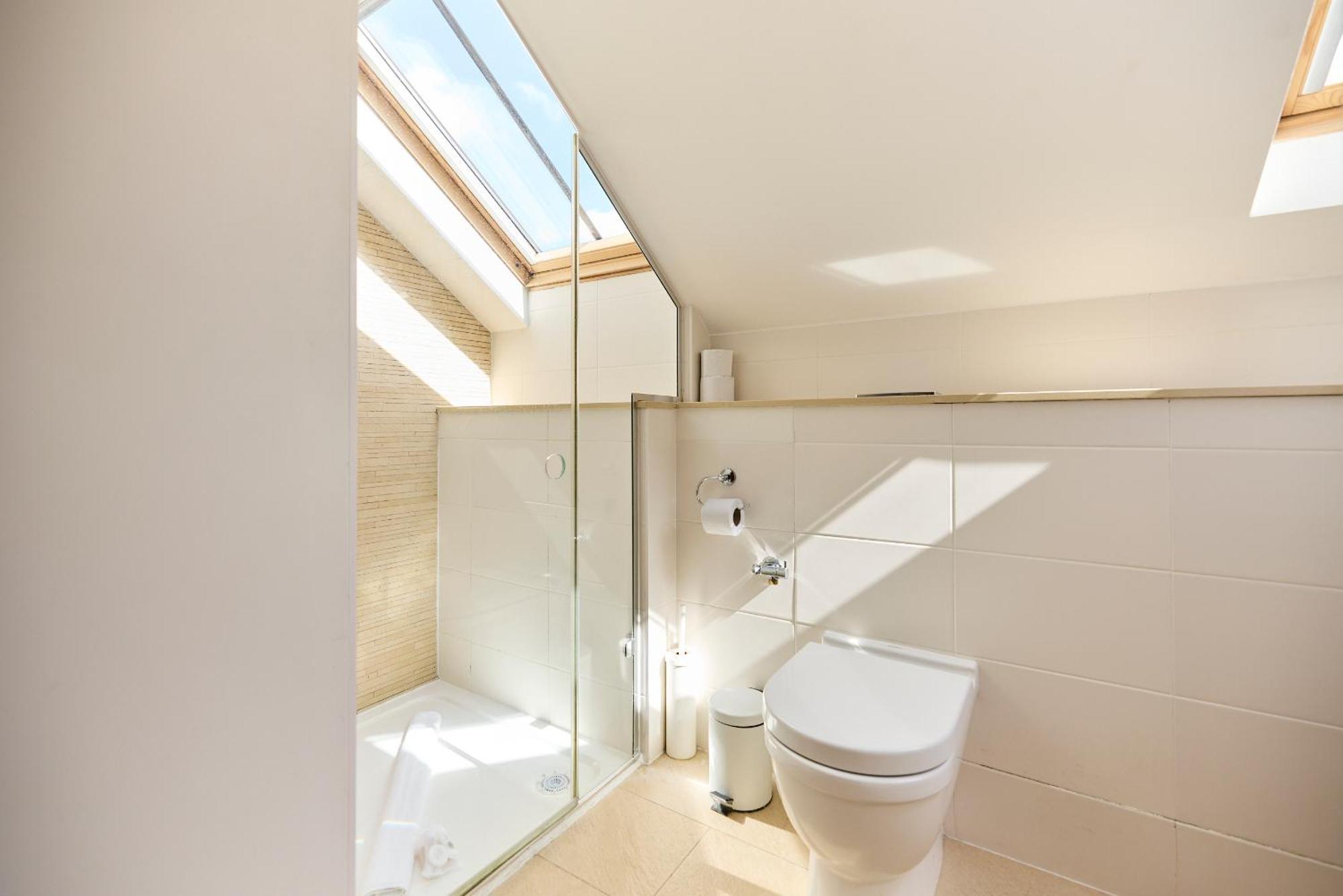 The Porchester Gardens - Modern & Bright 4Bdr With Garden And Parking 런던 외부 사진